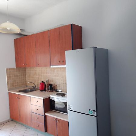 Karaoyli Apartments Studios Kókkinon Nerón エクステリア 写真